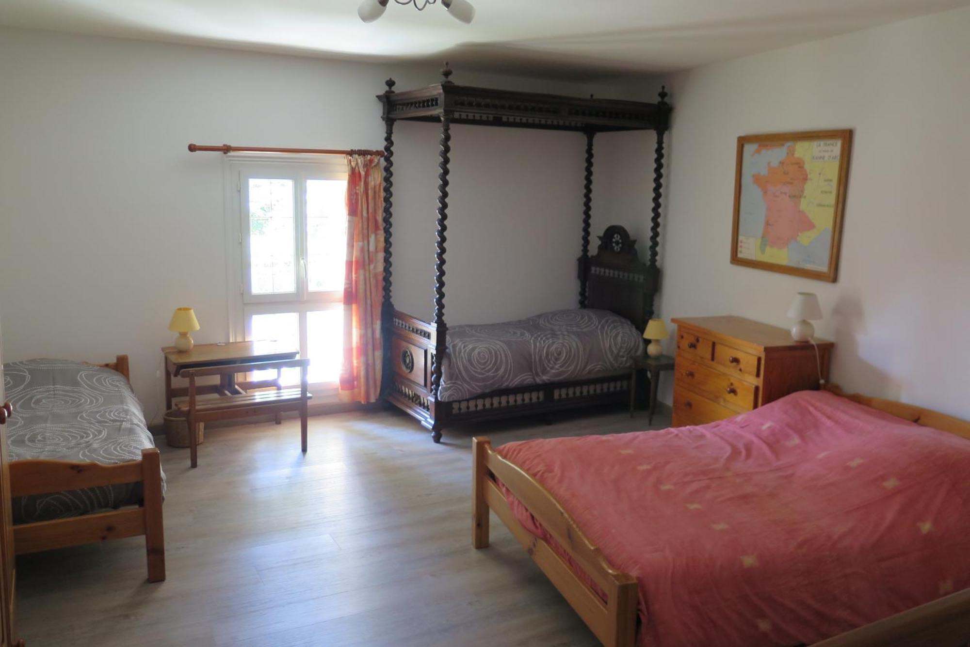 Manoir De L'Abbaye Bed & Breakfast Seuilly Bagian luar foto