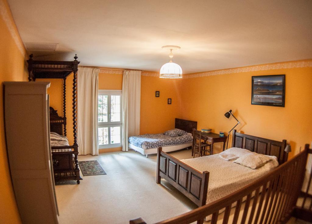 Manoir De L'Abbaye Bed & Breakfast Seuilly Ruang foto
