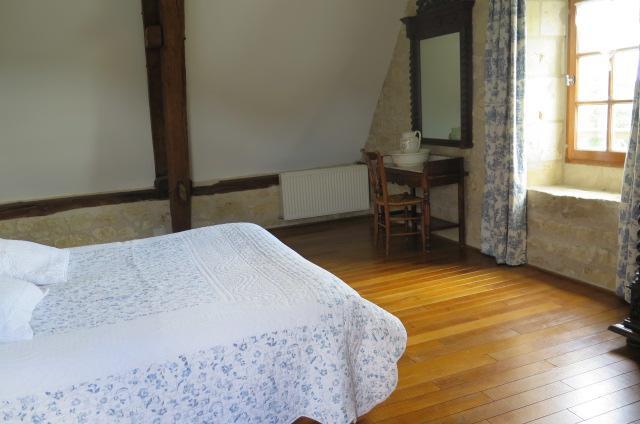 Manoir De L'Abbaye Bed & Breakfast Seuilly Bagian luar foto