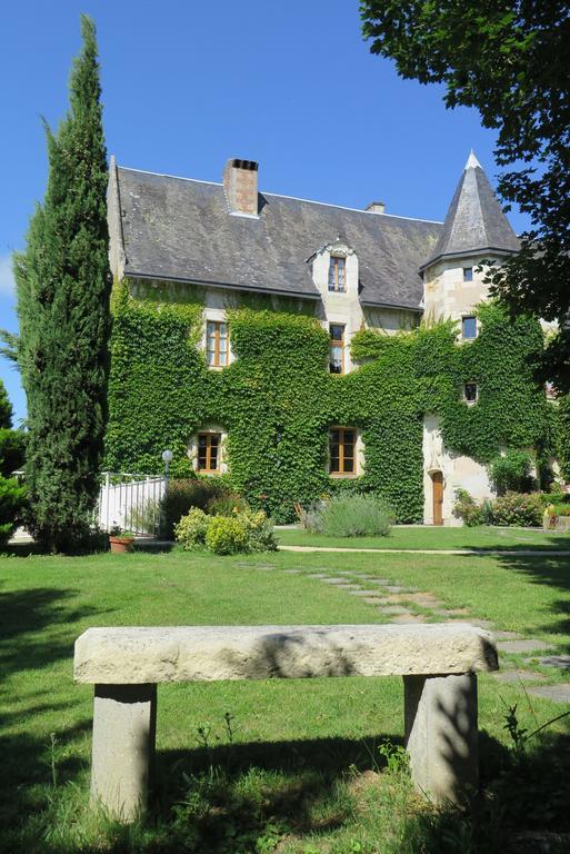 Manoir De L'Abbaye Bed & Breakfast Seuilly Bagian luar foto