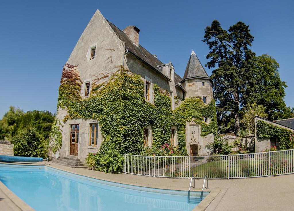 Manoir De L'Abbaye Bed & Breakfast Seuilly Bagian luar foto