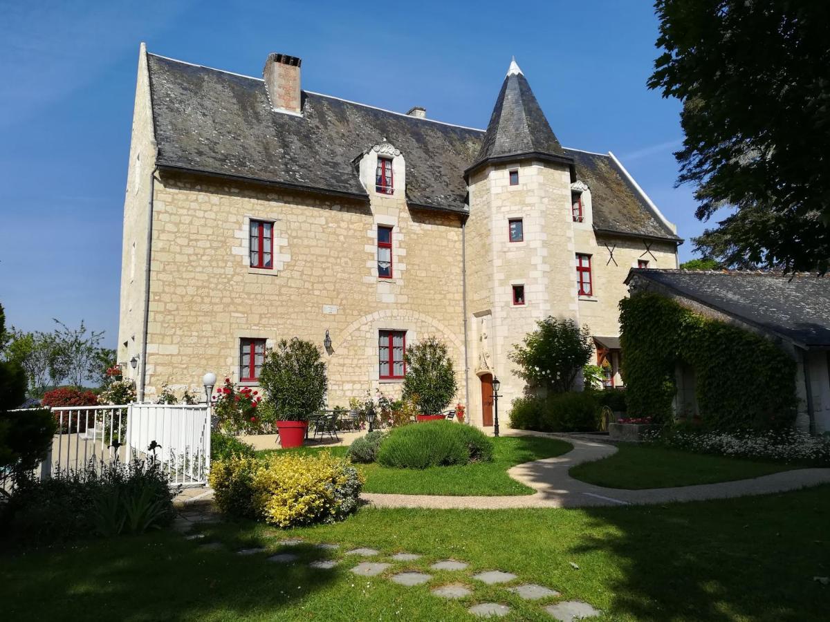 Manoir De L'Abbaye Bed & Breakfast Seuilly Bagian luar foto